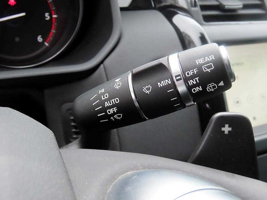 Land Rover Discovery — photo 13