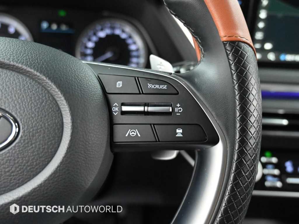Hyundai Sonata — photo 18
