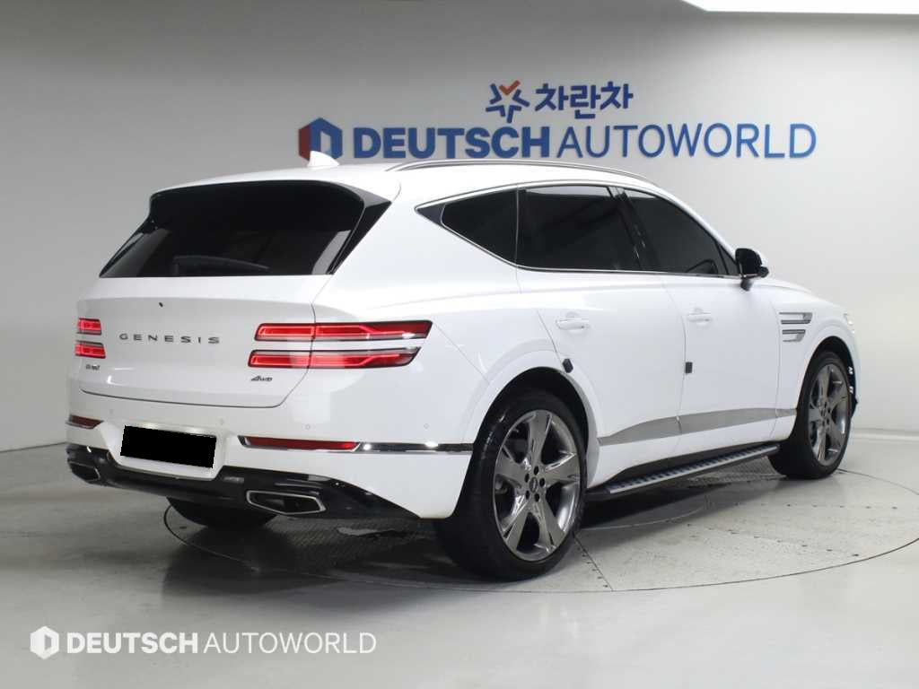 Genesis GV80 — photo 02
