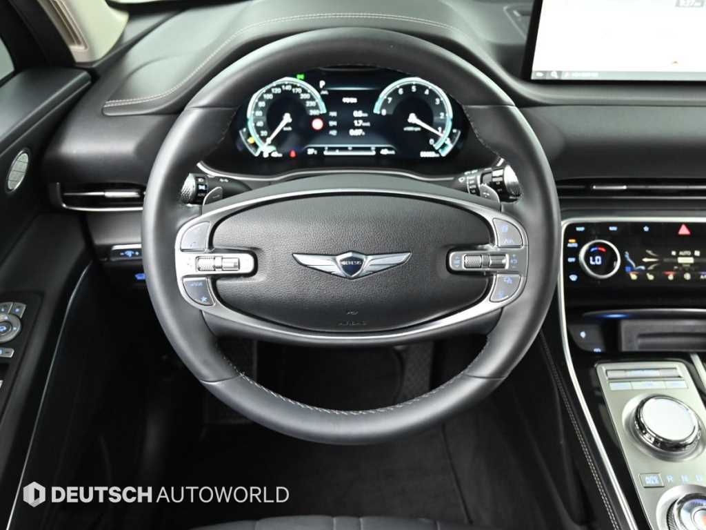 Genesis GV80 — photo 13