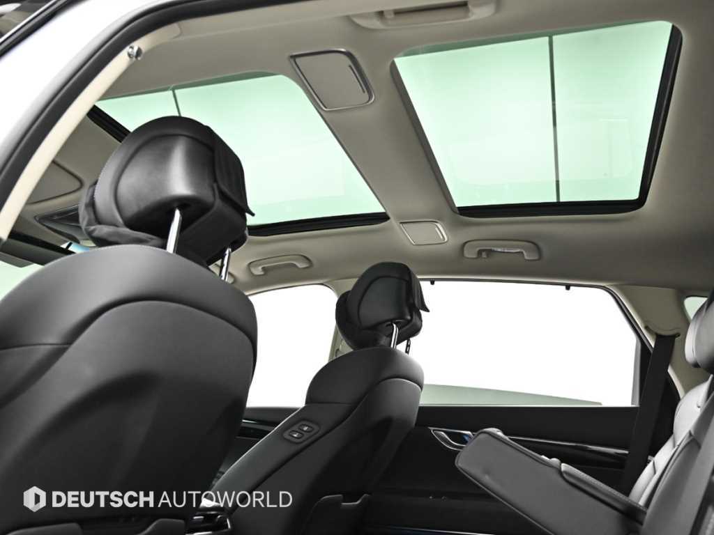 Genesis GV80 — photo 18
