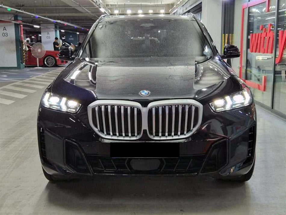 BMW X5 — photo 02