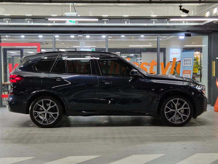 BMW X5 — photo 03