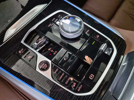 BMW X5 — photo 11