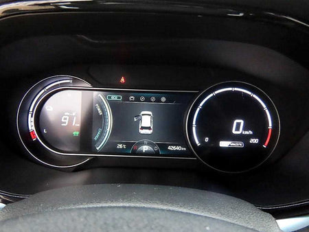Kia Niro — photo 09