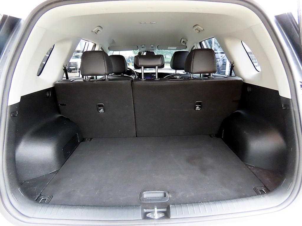Kia Niro — photo 17