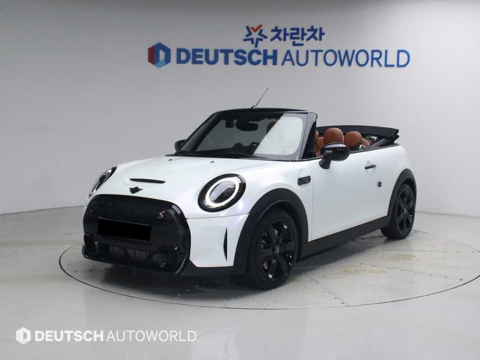 Mini Cooper Convertible — photo 01