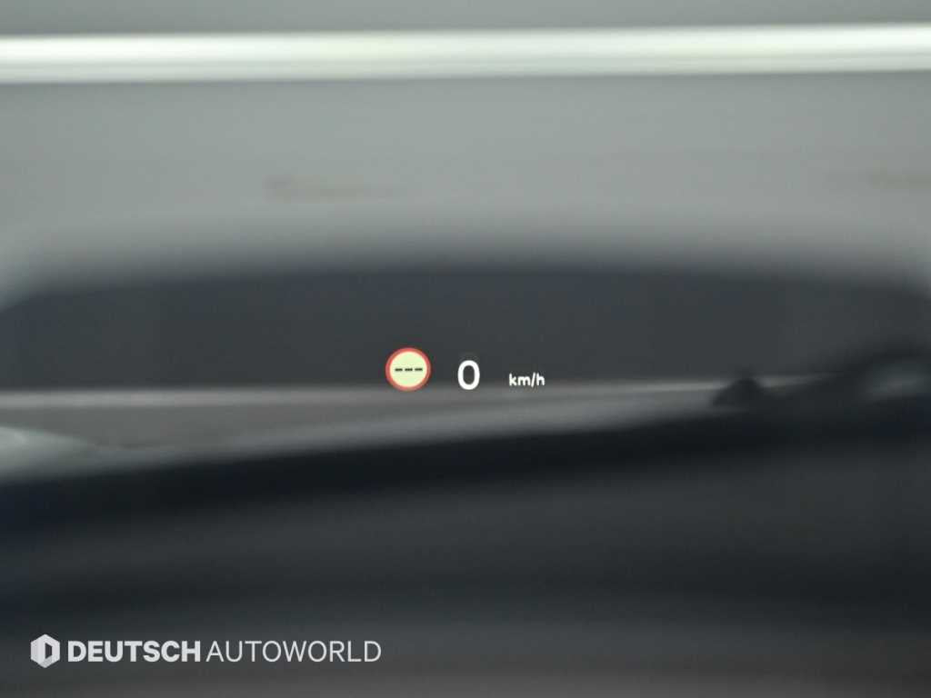 Mini Cooper Convertible — photo 17