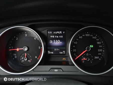 Volkswagen Tiguan — photo 08