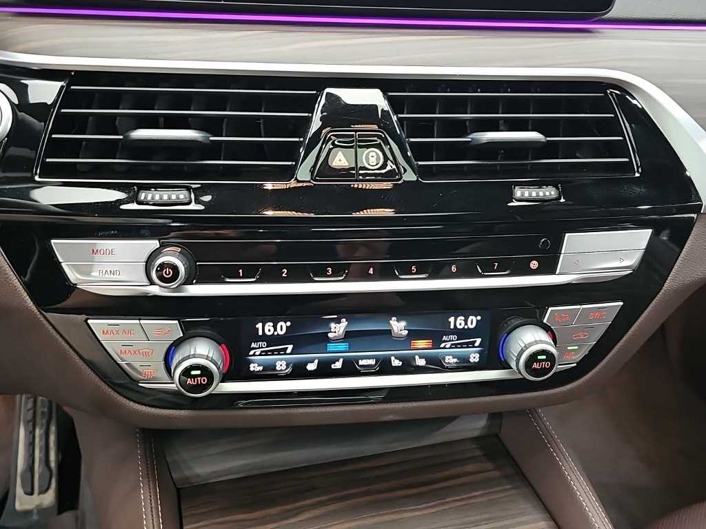 BMW Gran Turismo — photo 10