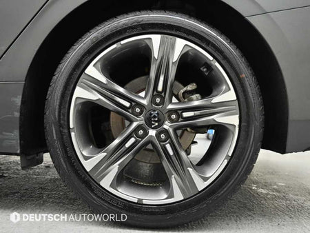 Kia K5 — photo 05