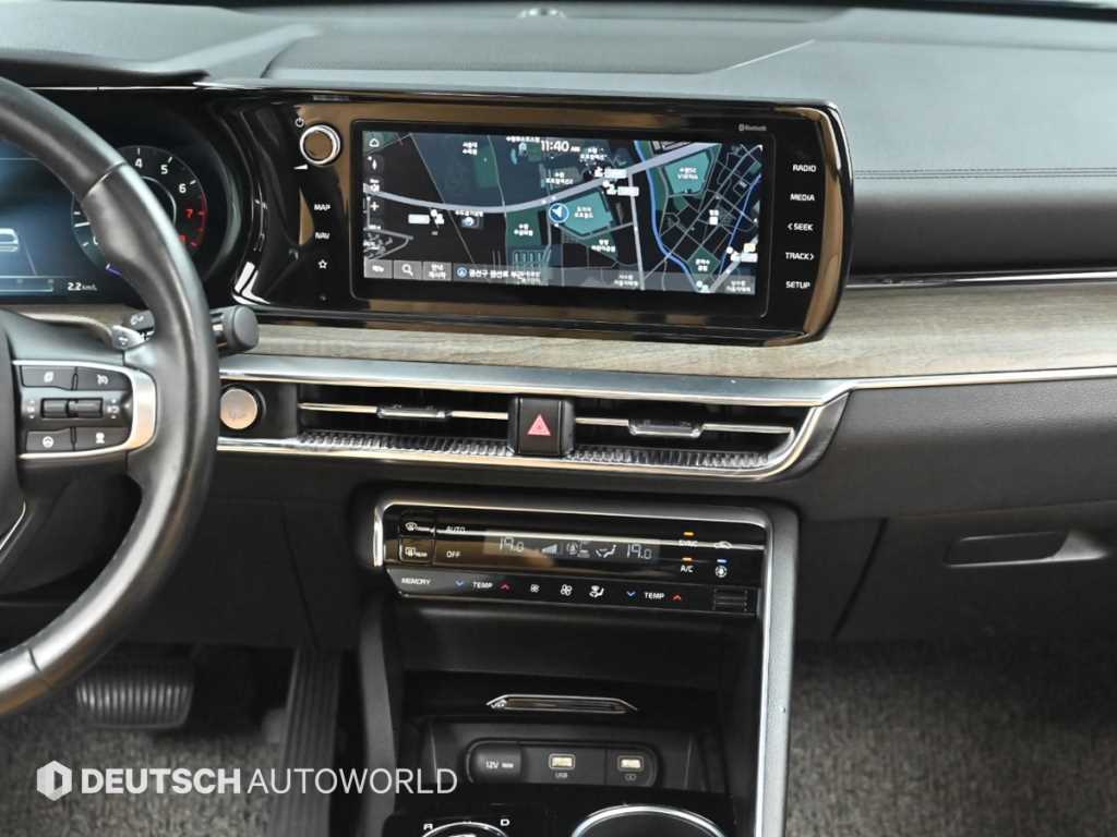 Kia K5 — photo 14