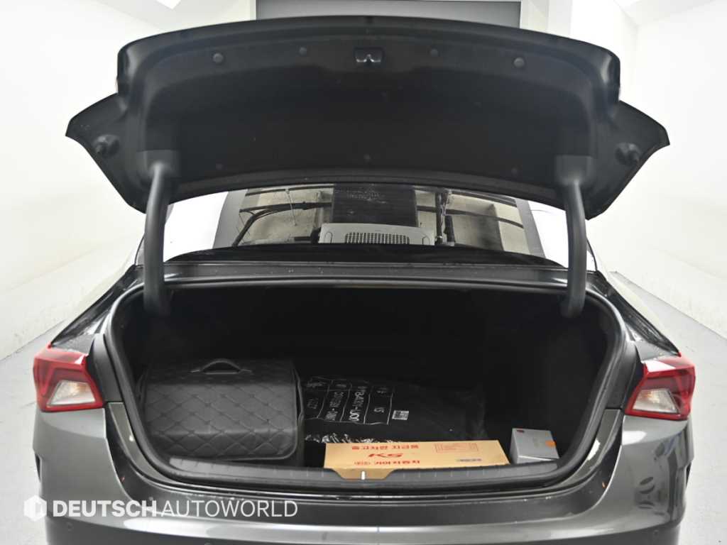 Kia K5 — photo 19