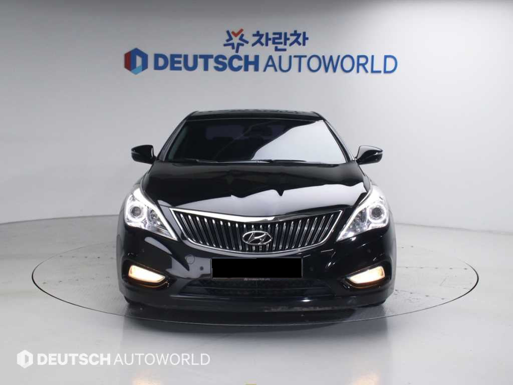 Hyundai Grandeur — photo 03