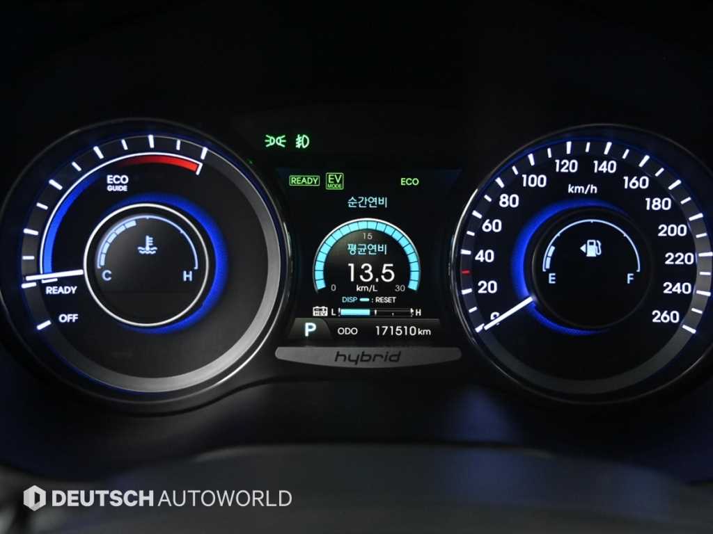 Hyundai Grandeur — photo 08