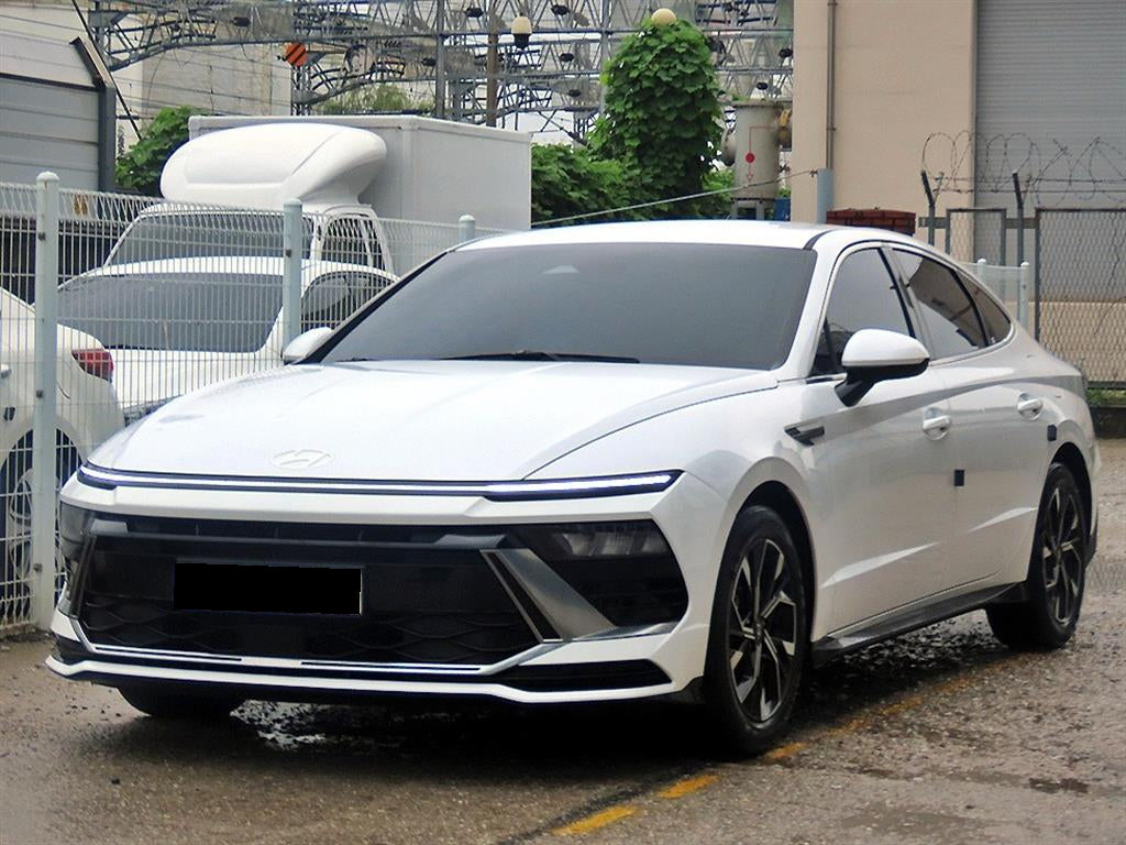 Hyundai Sonata — photo 02