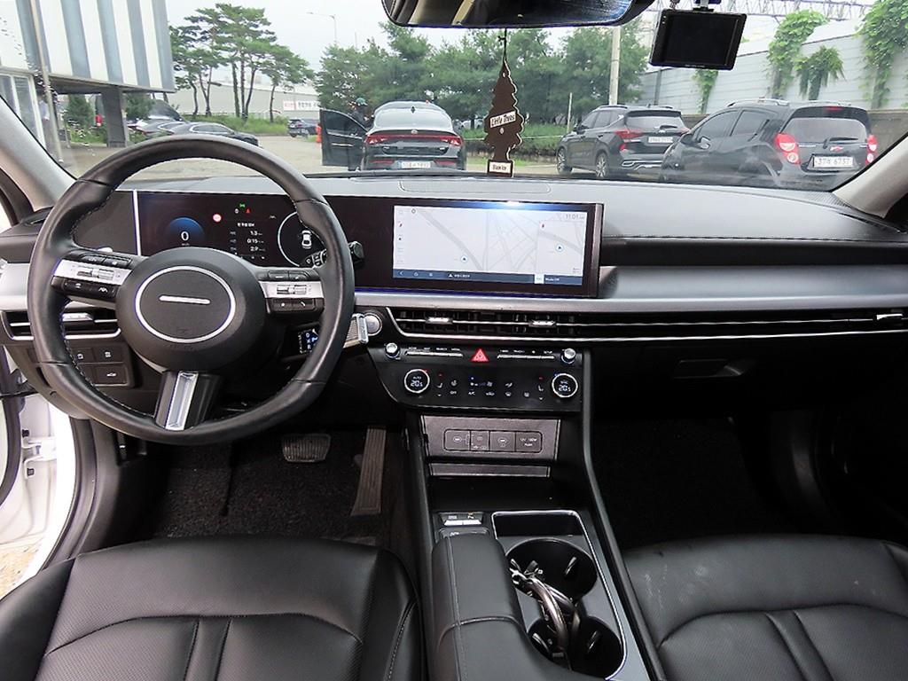 Hyundai Sonata — photo 07