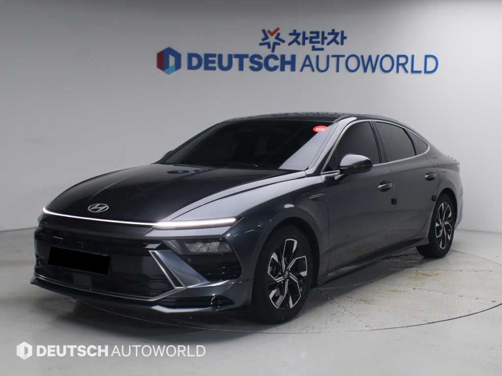 Hyundai Sonata — photo 02