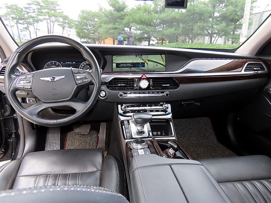 Genesis EQ900 — photo 07