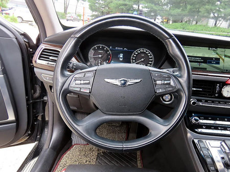 Genesis EQ900 — photo 08