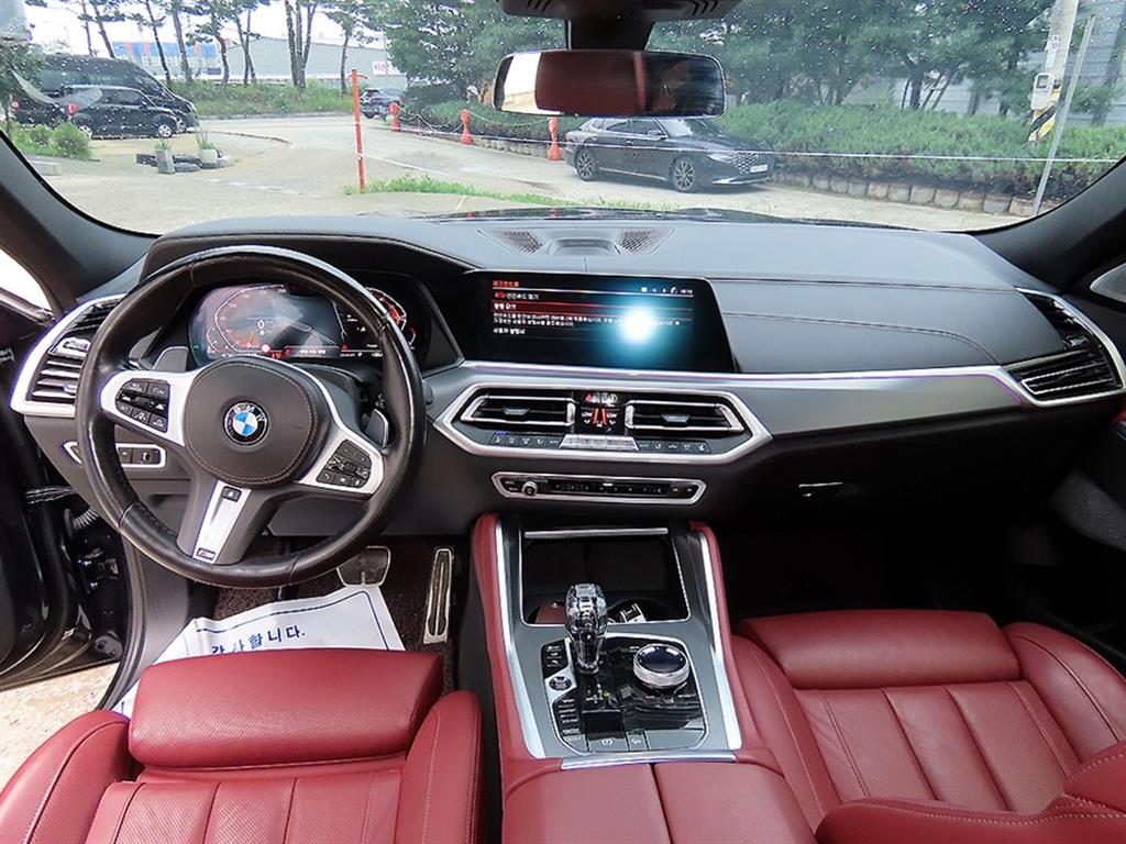 BMW X6 — photo 07