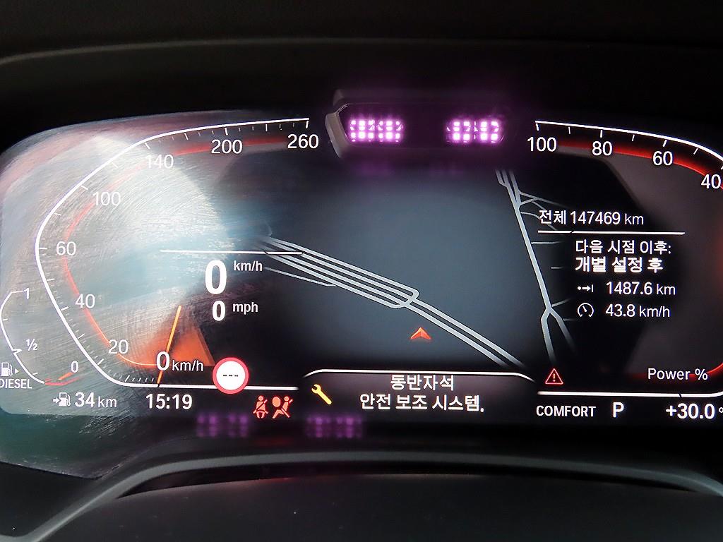 BMW X6 — photo 09