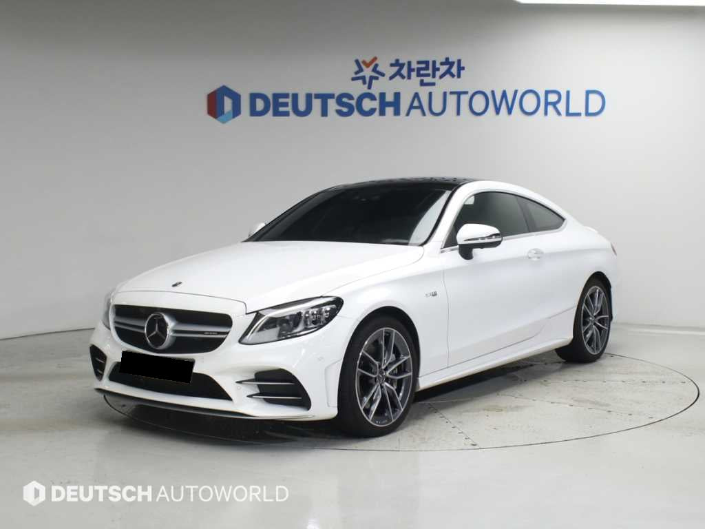 Mercedes-Benz C-Class — photo 01