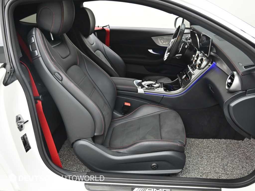 Mercedes-Benz C-Class — photo 10