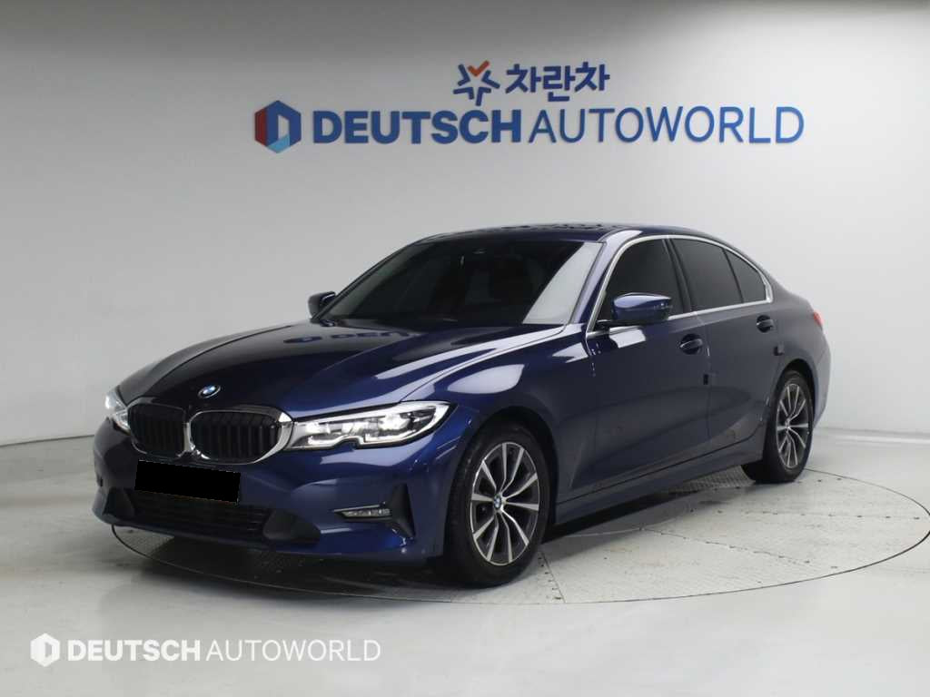 BMW 3-Series — photo 01
