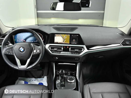 BMW 3-Series — photo 07