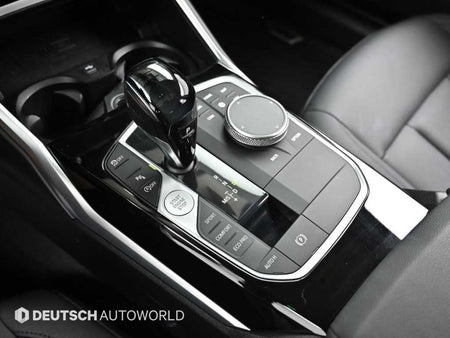 BMW 3-Series — photo 09
