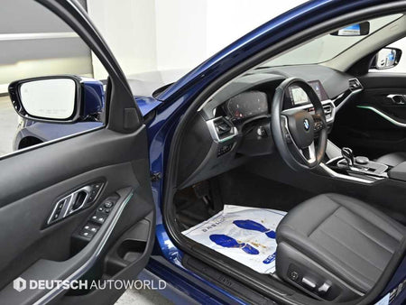 BMW 3-Series — photo 11