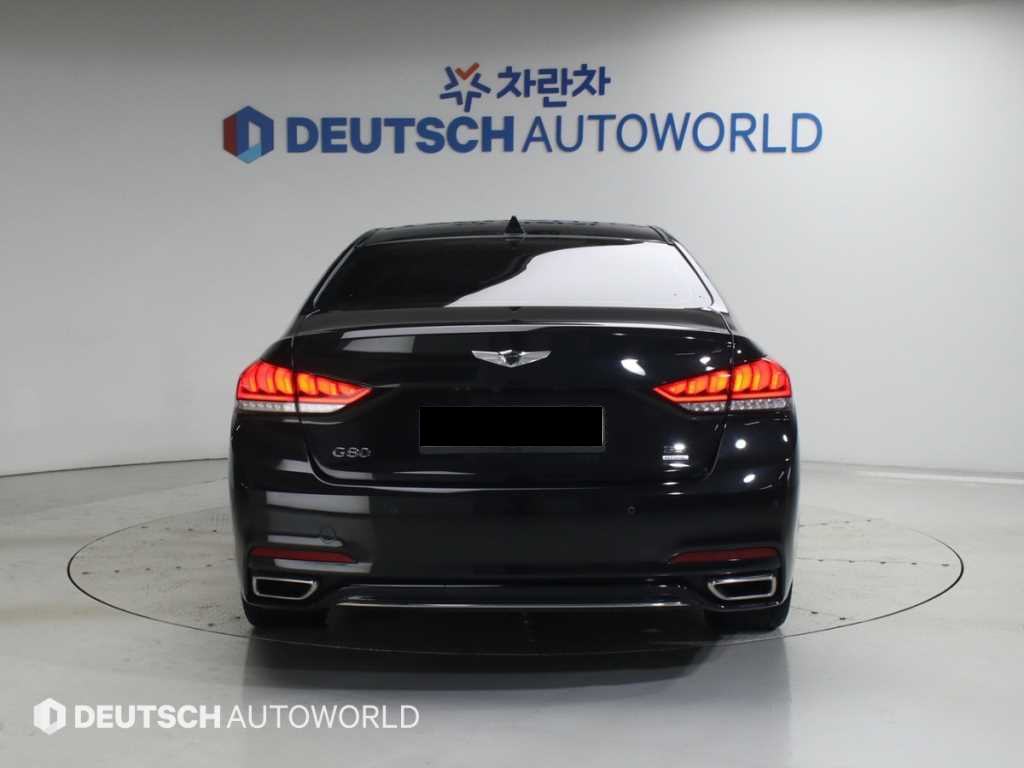 Genesis G80 — photo 04