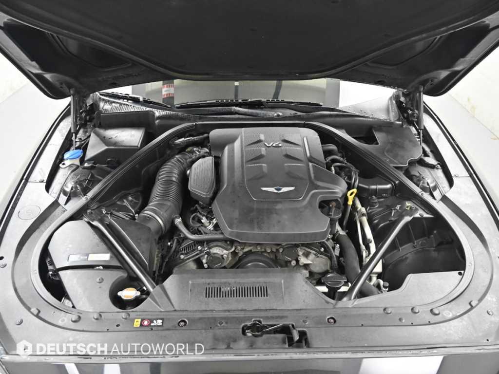 Genesis G80 — photo 06