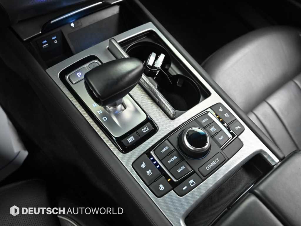 Genesis G80 — photo 09