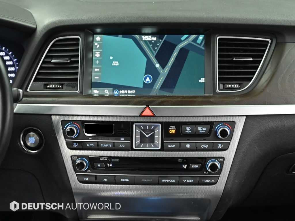 Genesis G80 — photo 14