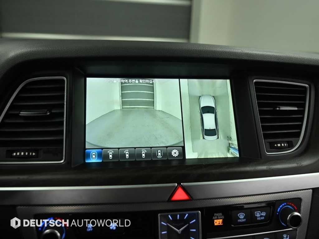 Genesis G80 — photo 15
