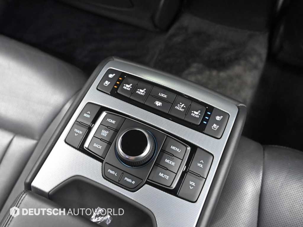 Genesis G80 — photo 16
