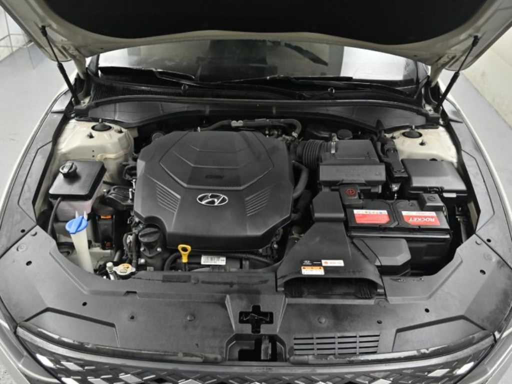 Hyundai Grandeur — photo 06