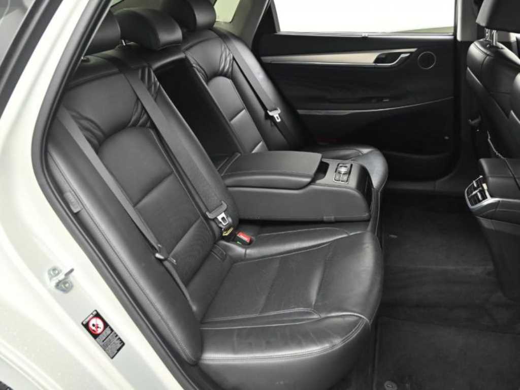 Hyundai Grandeur — photo 12