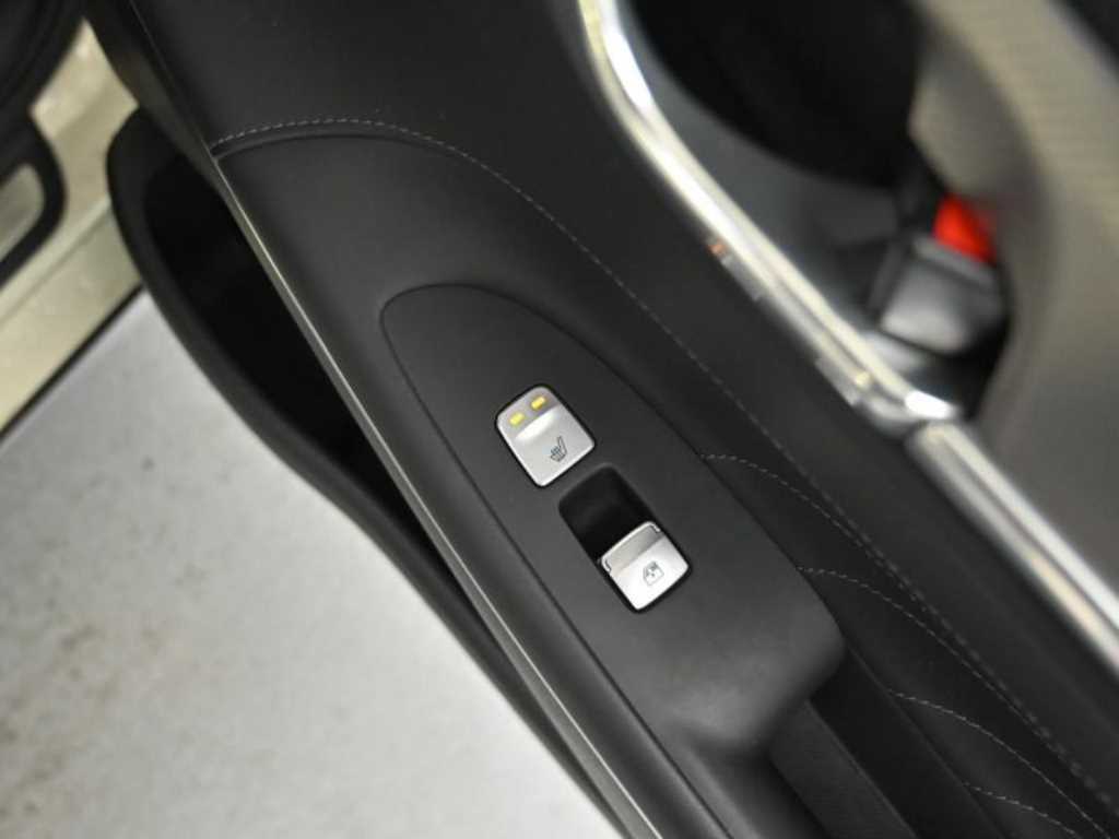 Hyundai Grandeur — photo 16