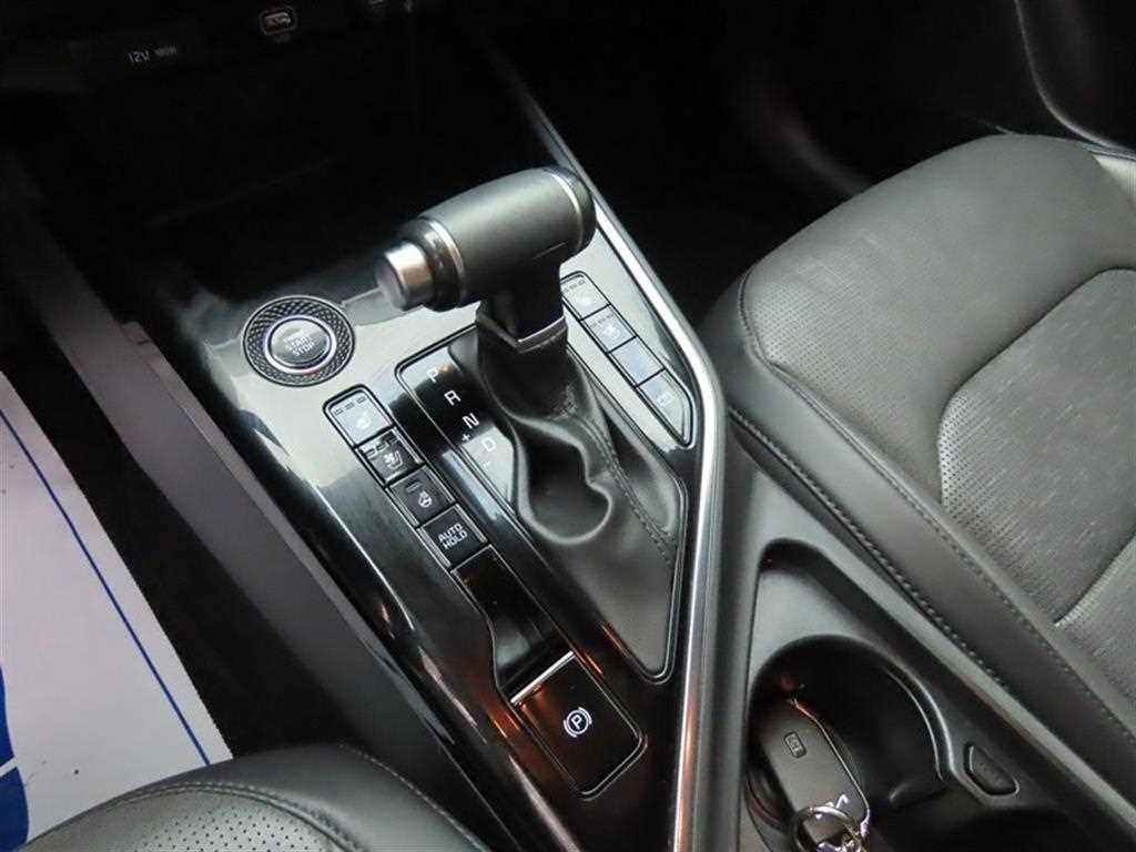 Kia Niro — photo 17