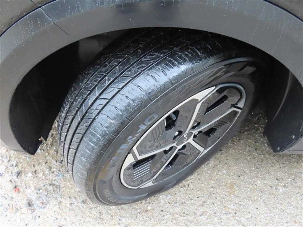 Kia Niro — photo 19