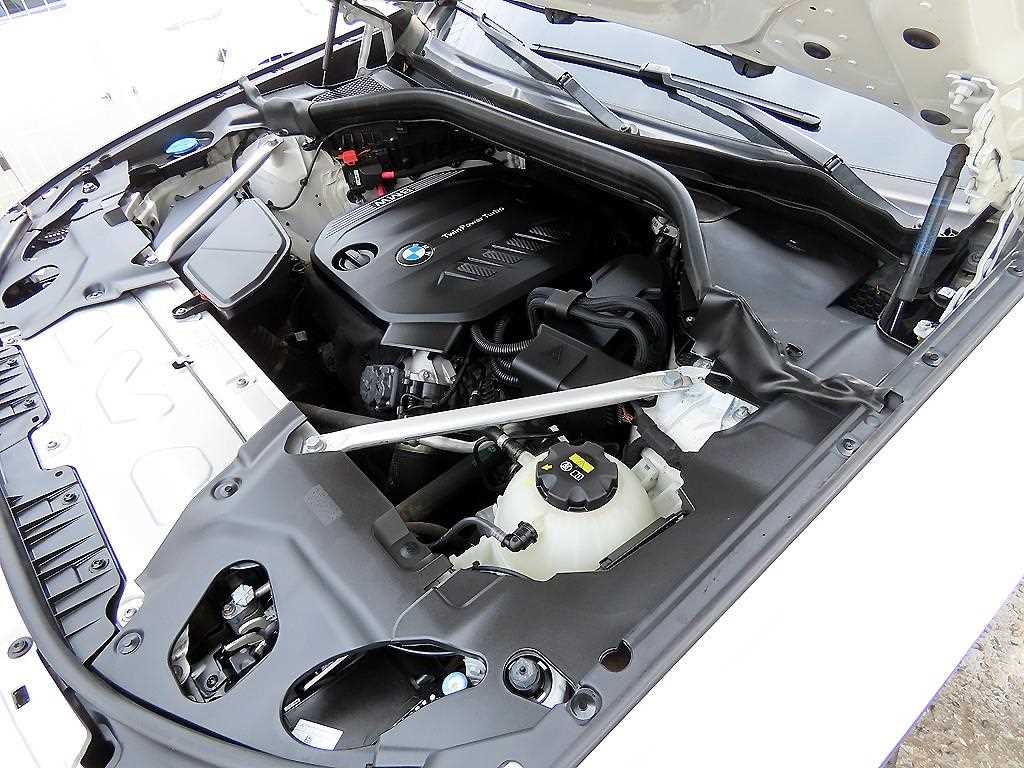 BMW X3 — photo 19