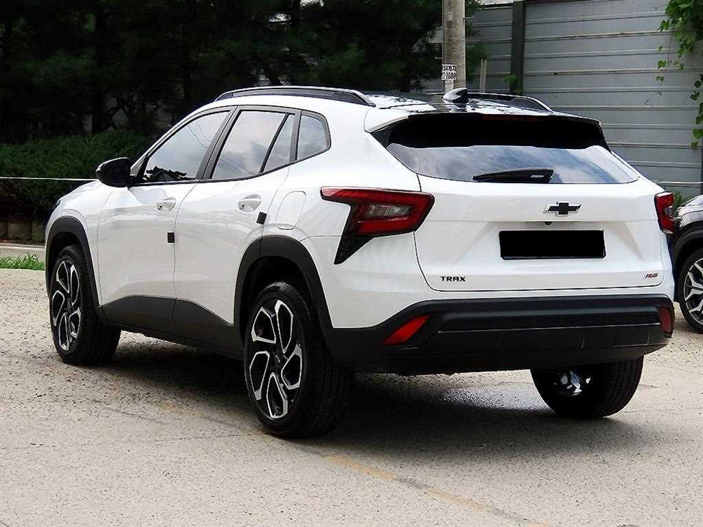 CHEVROLET Trax — photo 03