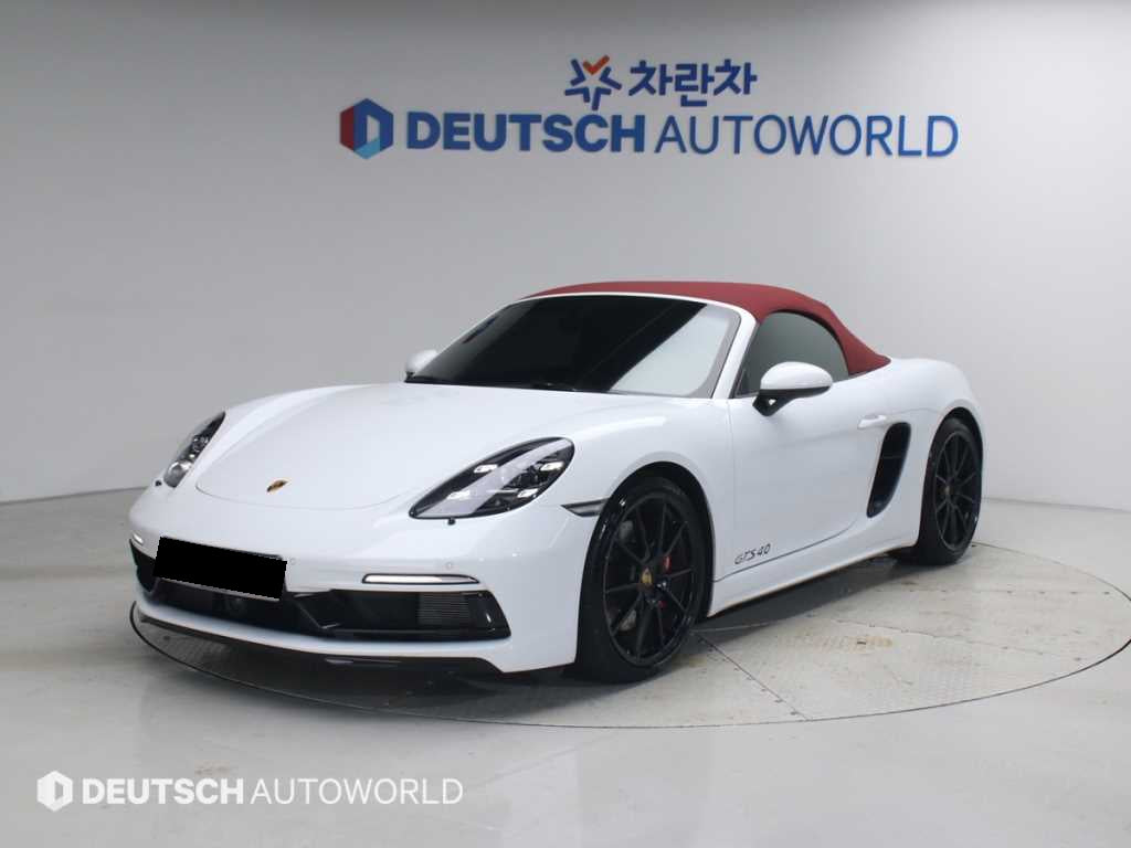 Porsche 718 — photo 01