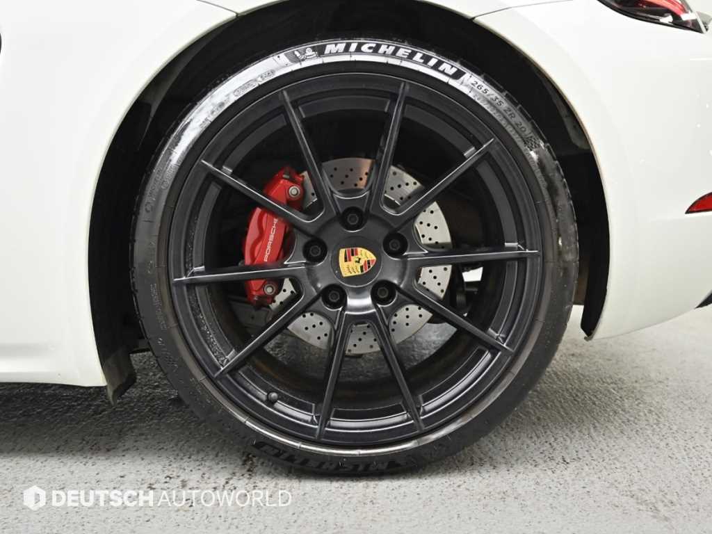 Porsche 718 — photo 05