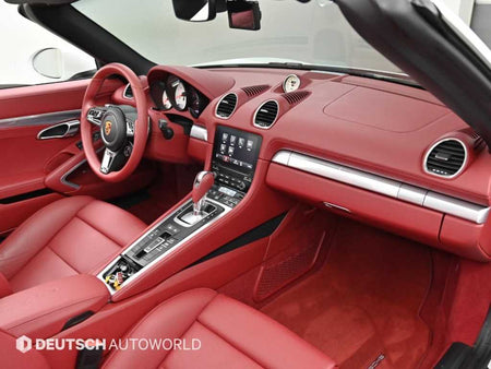 Porsche 718 — photo 07