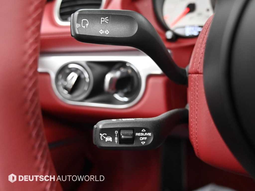 Porsche 718 — photo 17