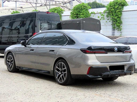 BMW 7-Series — photo 03